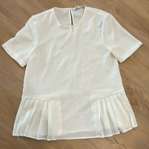 Flowy white t shirt blouse